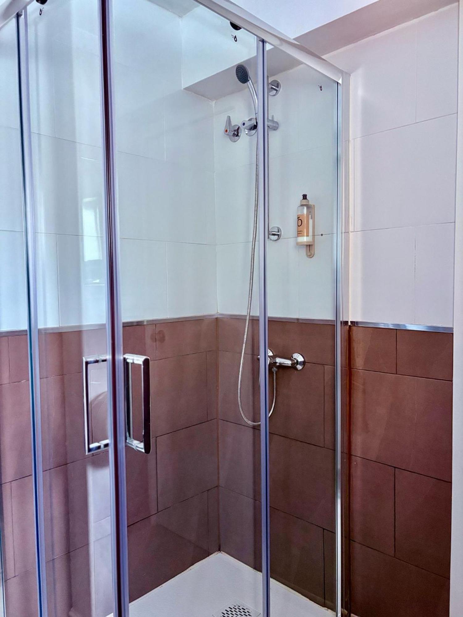 Hostal La Rosa Caceres Luaran gambar